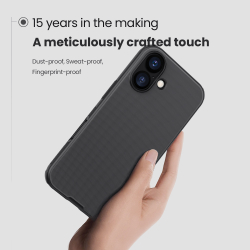 Усиленный противоударный чехол черного цвета от Nillkin для iPhone 17, серия Super Frosted Shield Pro