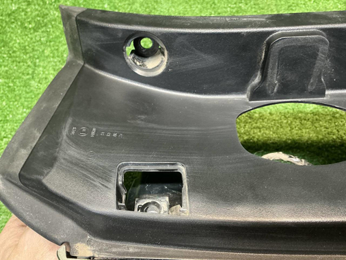 Фонарь левый Tank 500 (2021-н.в.)