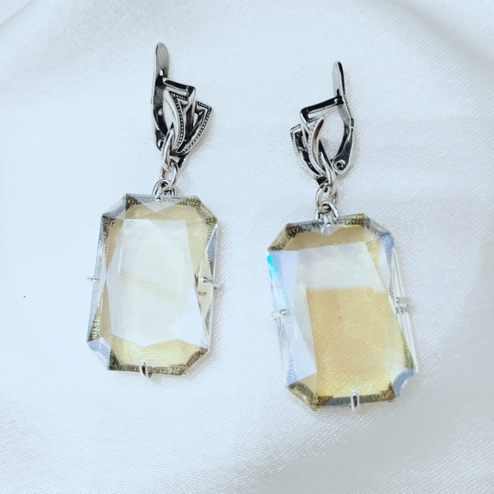 "Снежная Королева" серьги в серебряном покрытии из коллекции "Дефиле" от Jenavi с английским замком