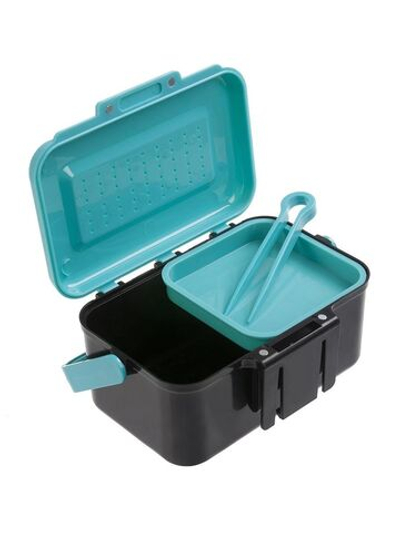 Коробка для наживки Premier поясная 14х11х7 см, черная/бюрюзовая