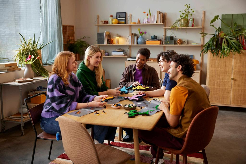 Конструктор LEGO Art 31216 лего Кит Харинг — Танцующие фигуры, художественный набор 18+ 15999