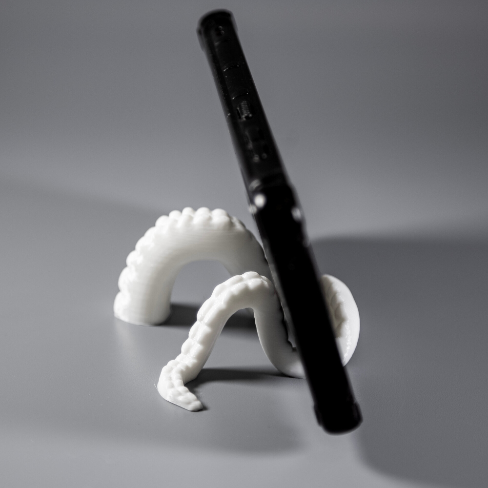 Держатель телефона в виде щупальца осьминога, белая