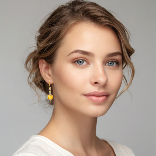 Серьги с янтарными кубиками