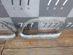 Молдинги решетки радиатора  BMW 5 (G30) аналог БУ 51137383519