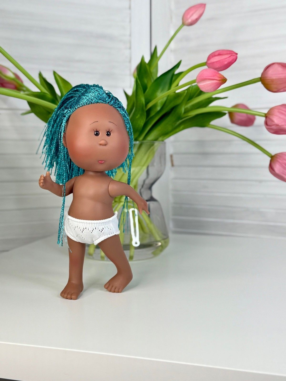 Кукла Nines виниловая 23см Little Mia без одежды (3199WN6)