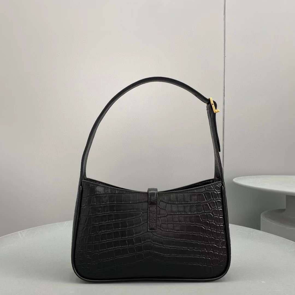 Saint Laurent Hobo