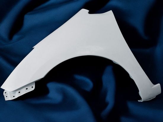 Крылья стеклопластиковые для Toyota Prius 20