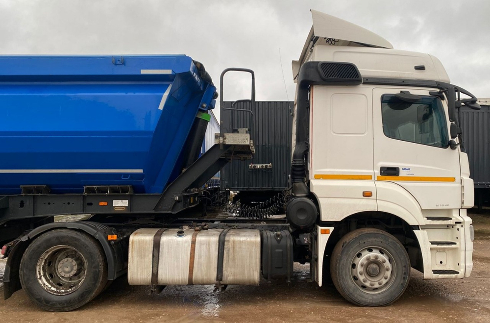 КамАЗ 5490 4x2 Седельный тягач 5490-S5 (Дизельный, 12,0 л, 401 л.с., АТ)