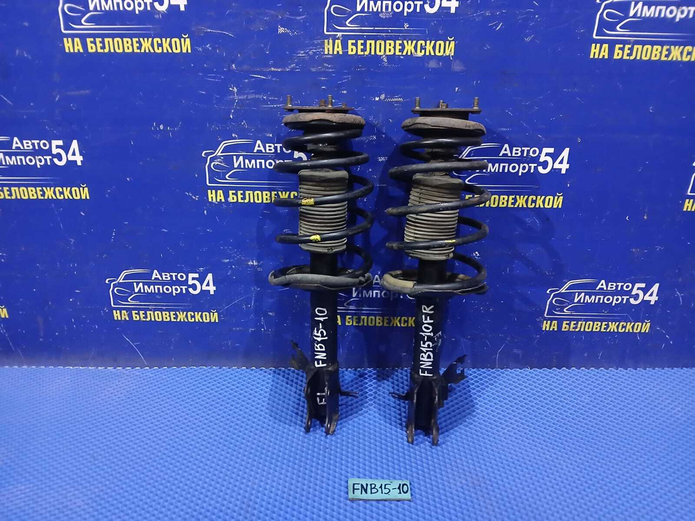 Стойка передняя левая NISSAN SUNNY 2000