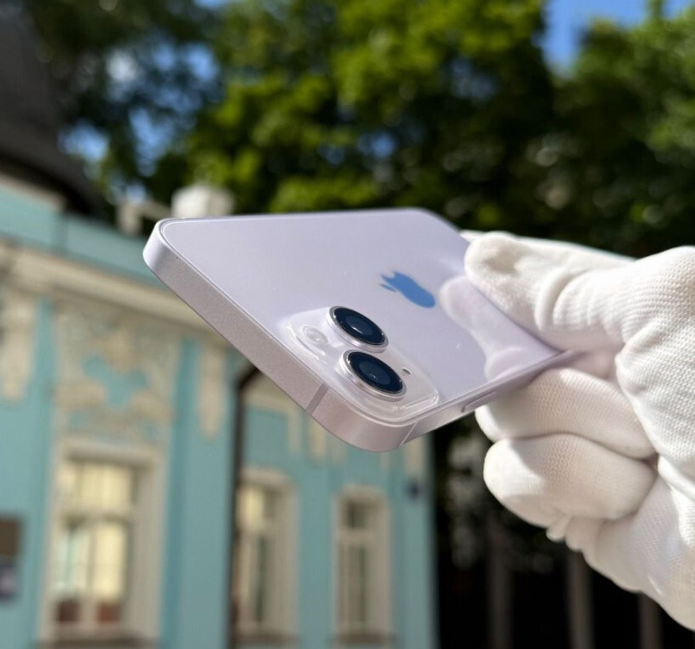 iPhone 14, 256 ГБ б/у