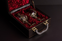 Набор бокалов для вина «Виноград» 2 шт. в подарочном футляре