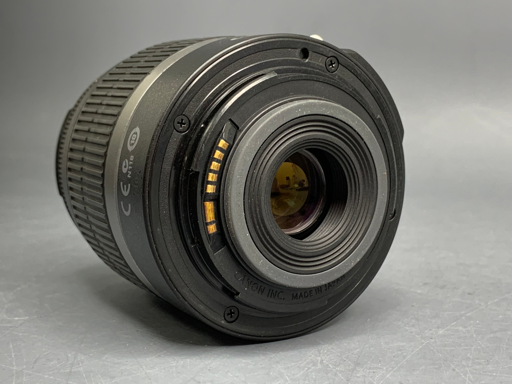 Canon 550D Kit 18-55 40000 кадров