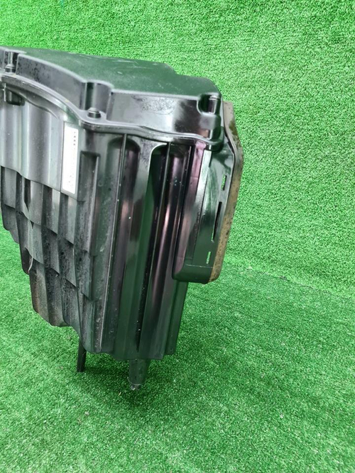 Корпус воздушного фильтра Audi Q5 2 80A (2017-н.в)