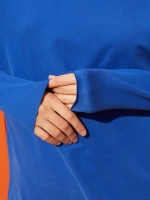 Лонгслив оверсайз с вырезом лодочка