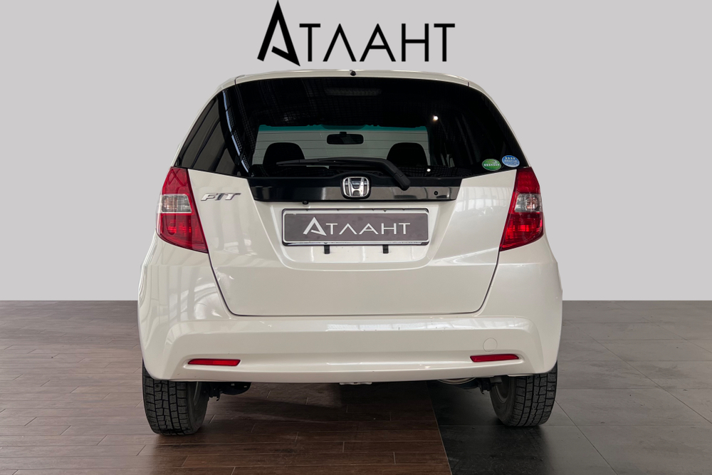 Honda Fit, 2013 год