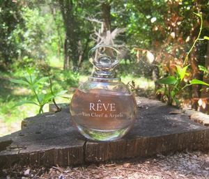 Van Cleef and Arpels Reve Eau De Parfum