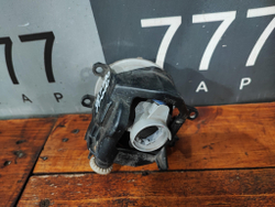 ПТФ передняя правая Toyota Land Cruiser Prado 150 09-17 Б/У Оригинал 8121112230