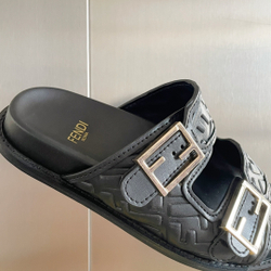 Fendi Feel Slides