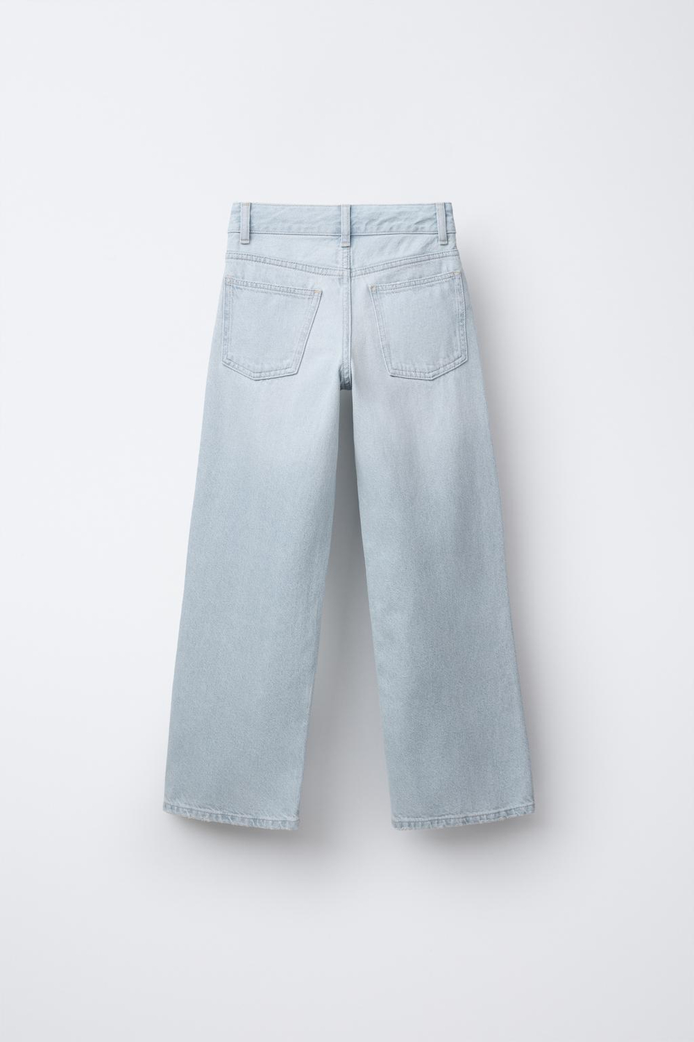 Джинсы wide leg с цветочной вышивкой