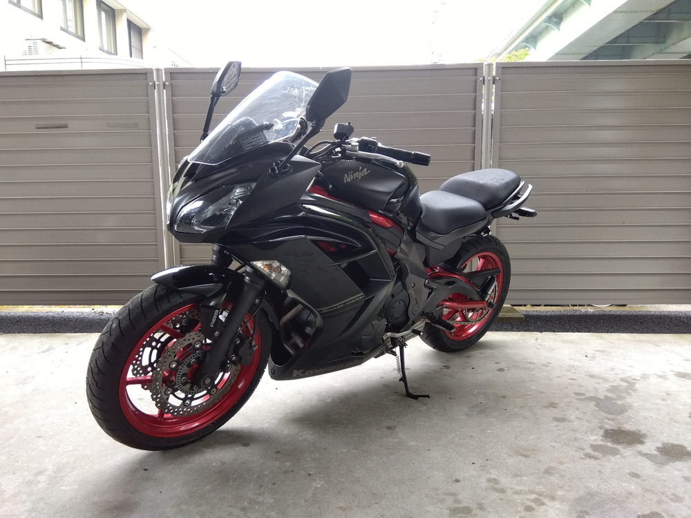 Kawasaki Ninja 400 043085