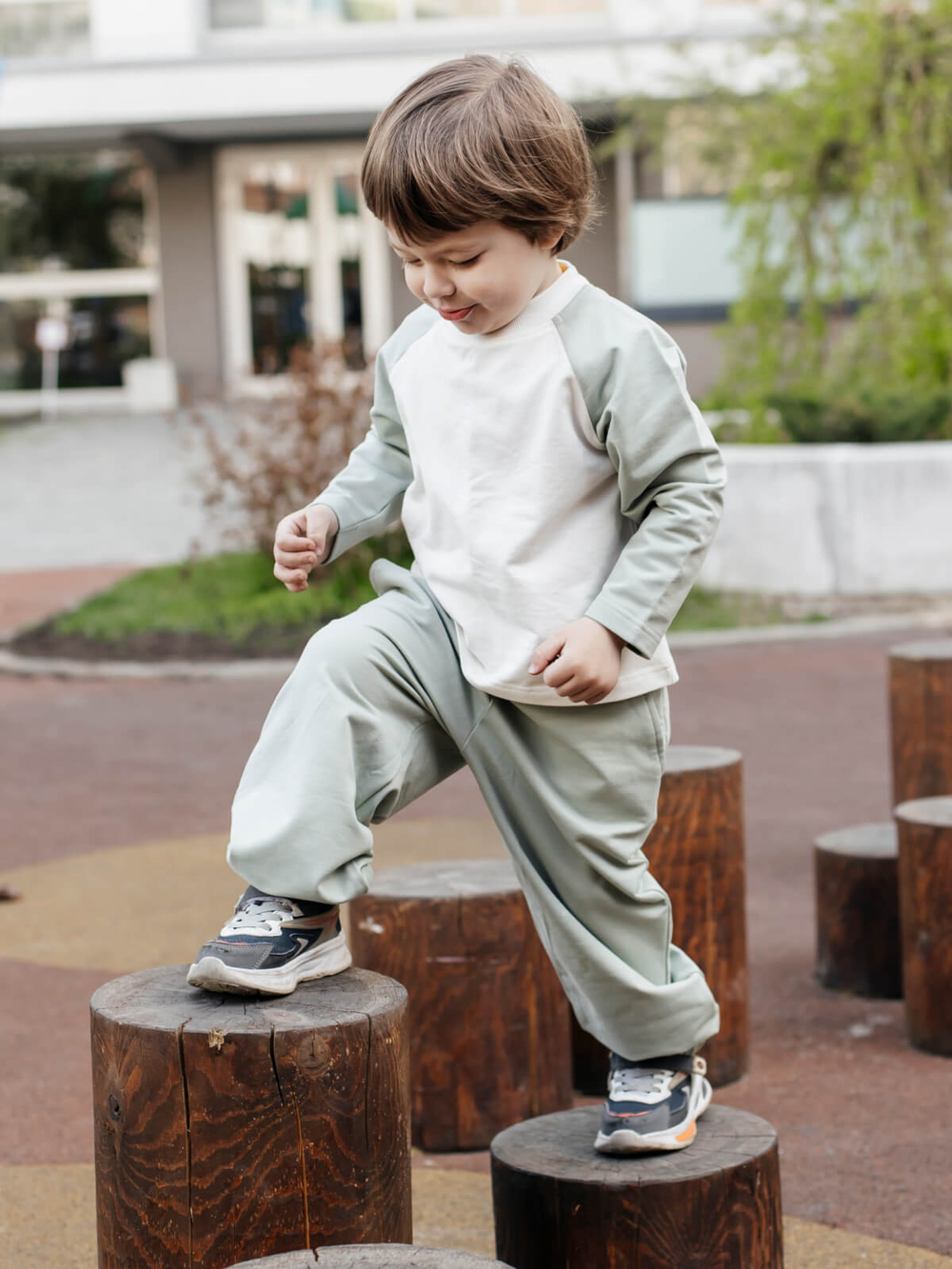 Брюки на резинке Mjölk Milky Green