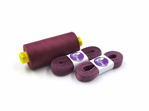 Нитки Guetermann MARA 150/1000 м, слива 076