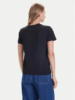 Футболка женская GUESS