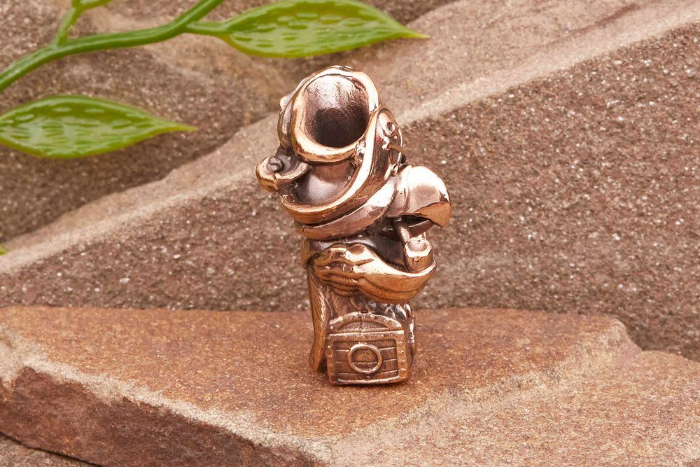 Бусина на темляк Попугай от мастерской Крымская бронза