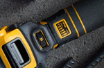 Угловая шлифмашина аккумуляторная DeWALT DCG 409 VSN бесщеточная, без АКБ и З/У DCG409VSN
