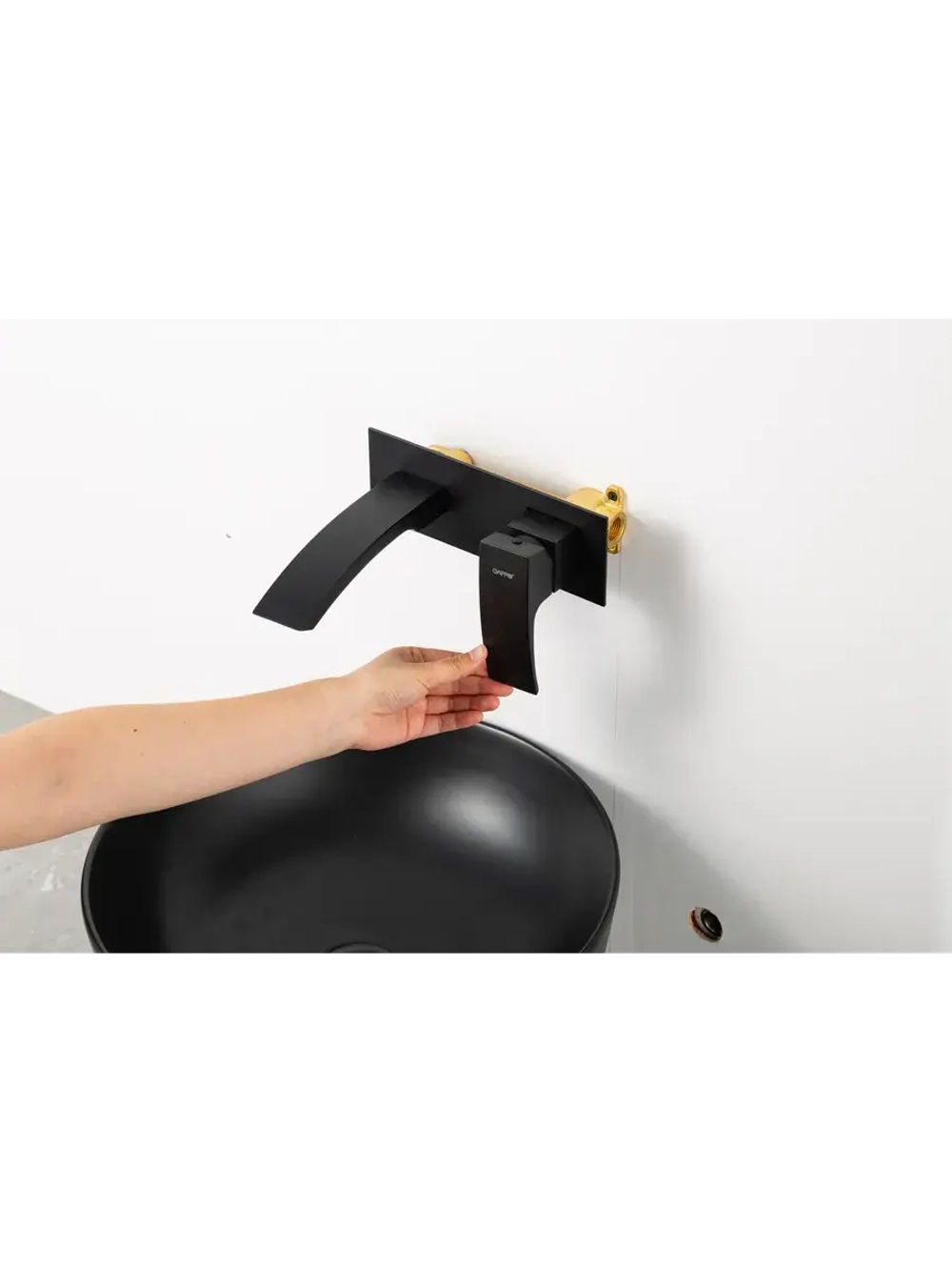 Смеситель для раковины скрытого монтажа Gappo G1007-26