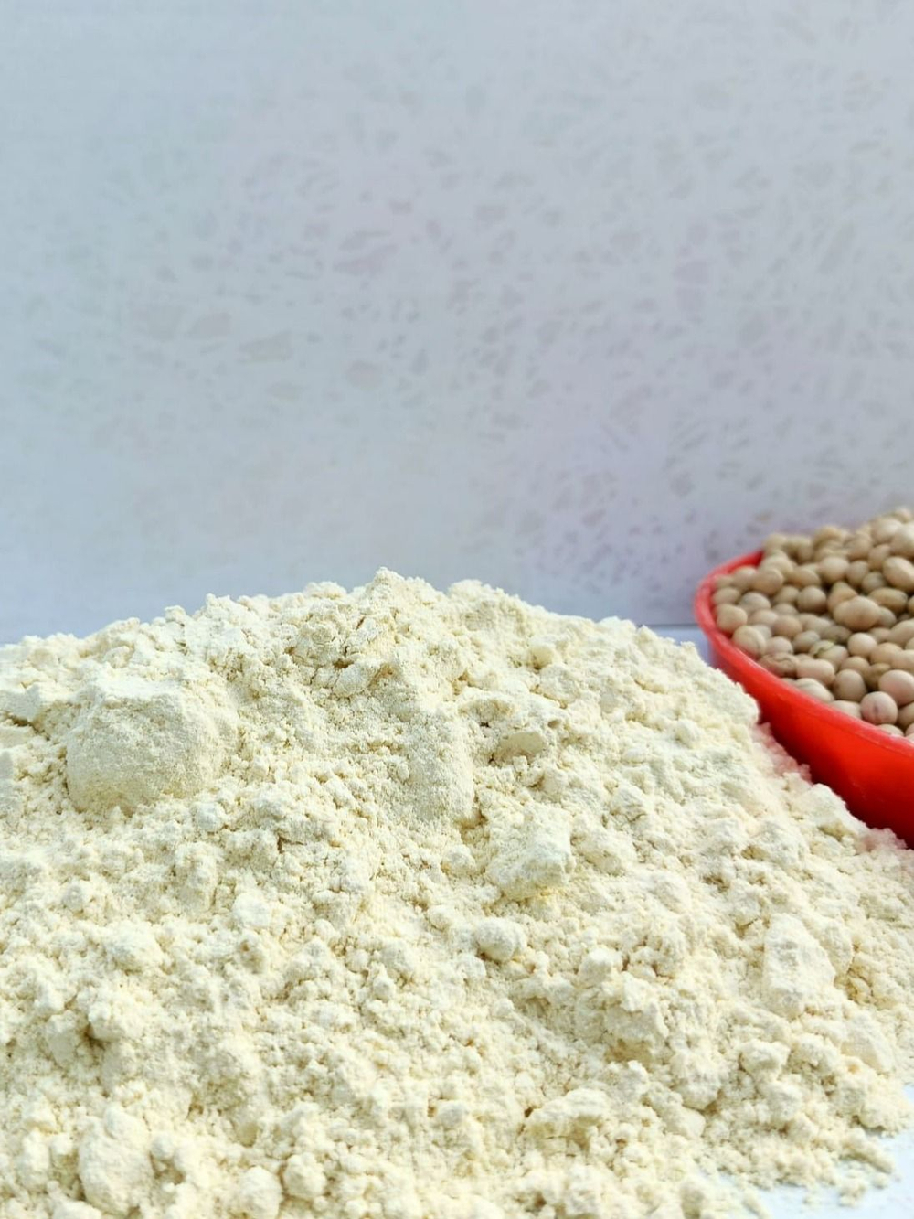 Мука кукурузная цельнозерновая, натуральная, для выпечки, 1000 грамм.