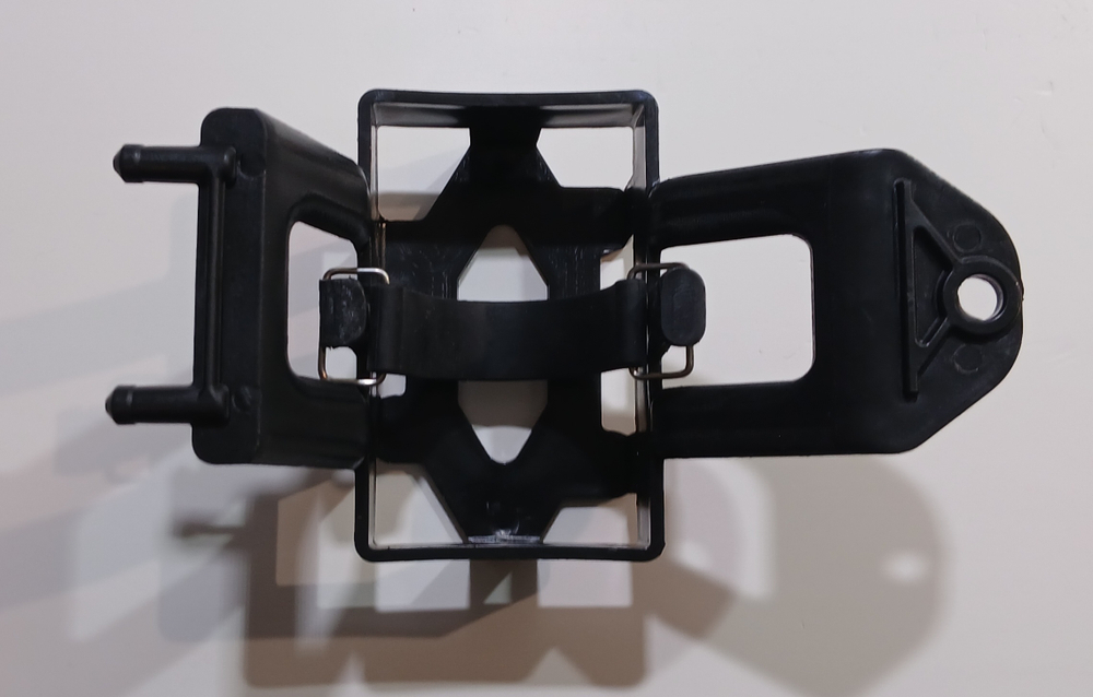 Крепление АКБ (пластик) Мотоцикл BSE Z3