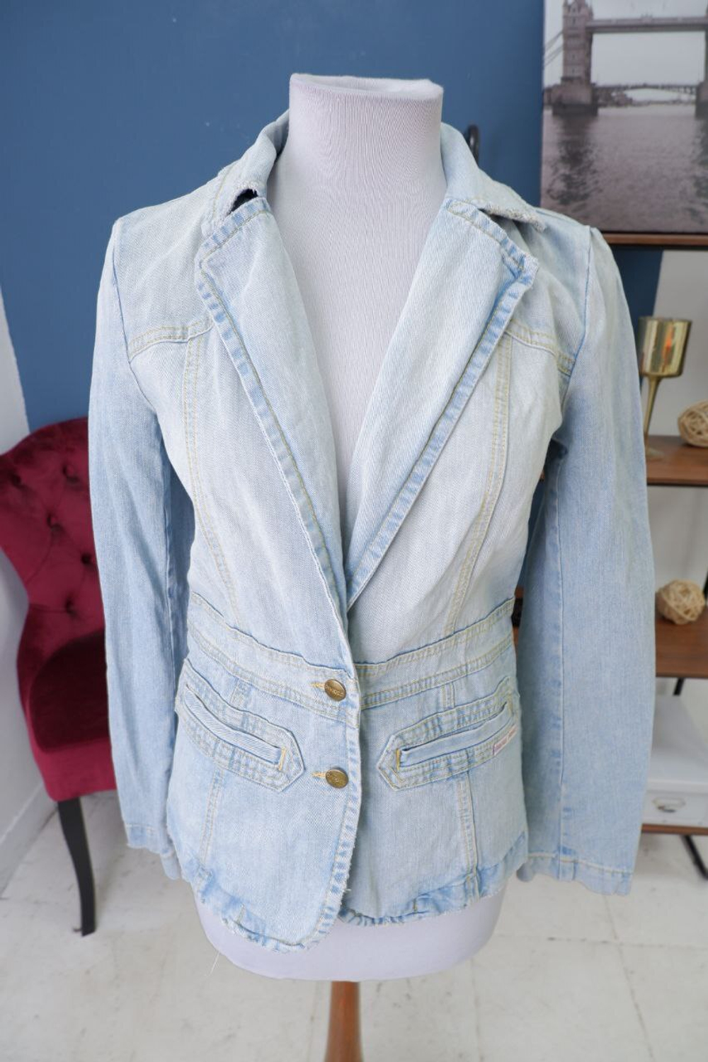 Пиджак джинсовый голубой 40 размер