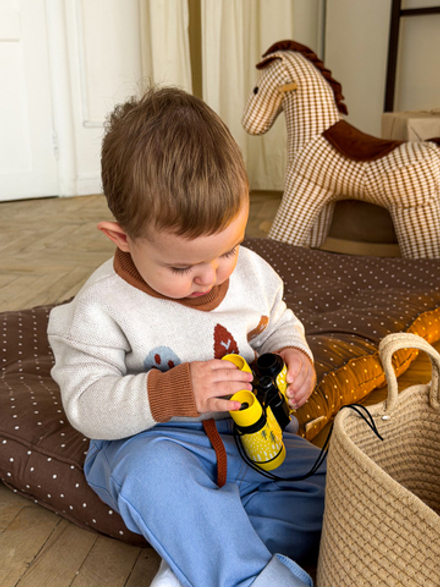 Джинсы облегченные голубые