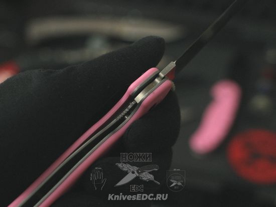 Складной нож Ontario RAT 1 Folder ONT/8865 c клинком из стали AUS-8A, рукоять GRN