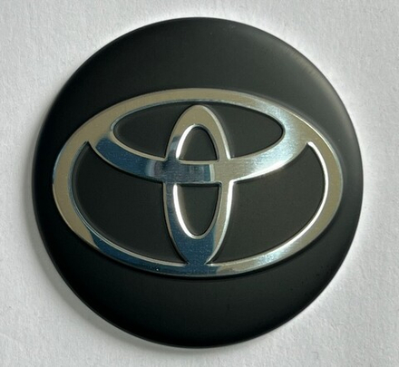 Стикер алюминиевый 56мм TOYOTA