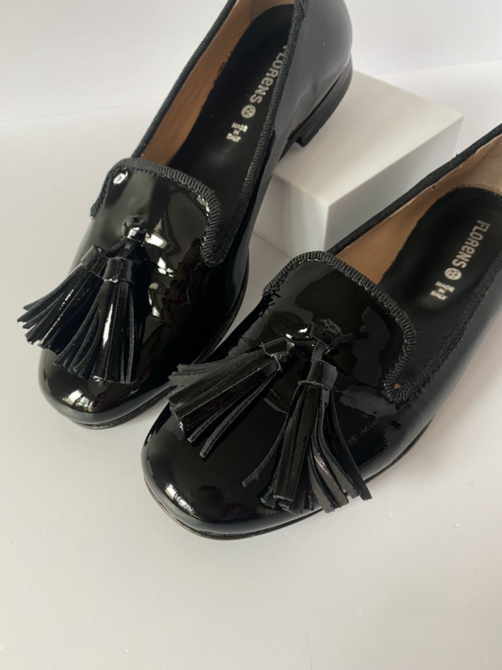 Лаковые лоферы Florens, 29