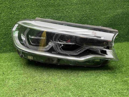 Битая Фара правая BMW 5er G30 (17-20) Adaptive LED