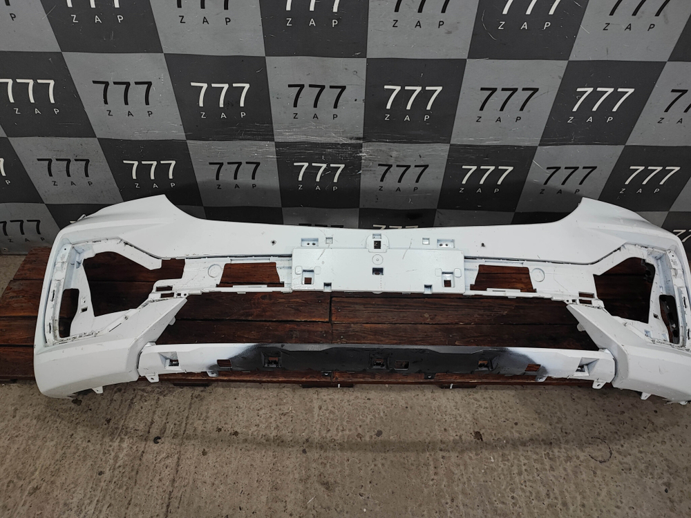 Бампер передний Geely Monjaro 21-нв Б/У Оригинал 6010173200