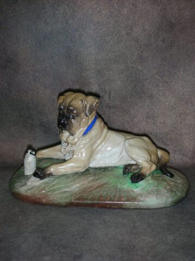 Статуэтка. Фарфор. Собака Мастиф. Sitzendorf. Германия
