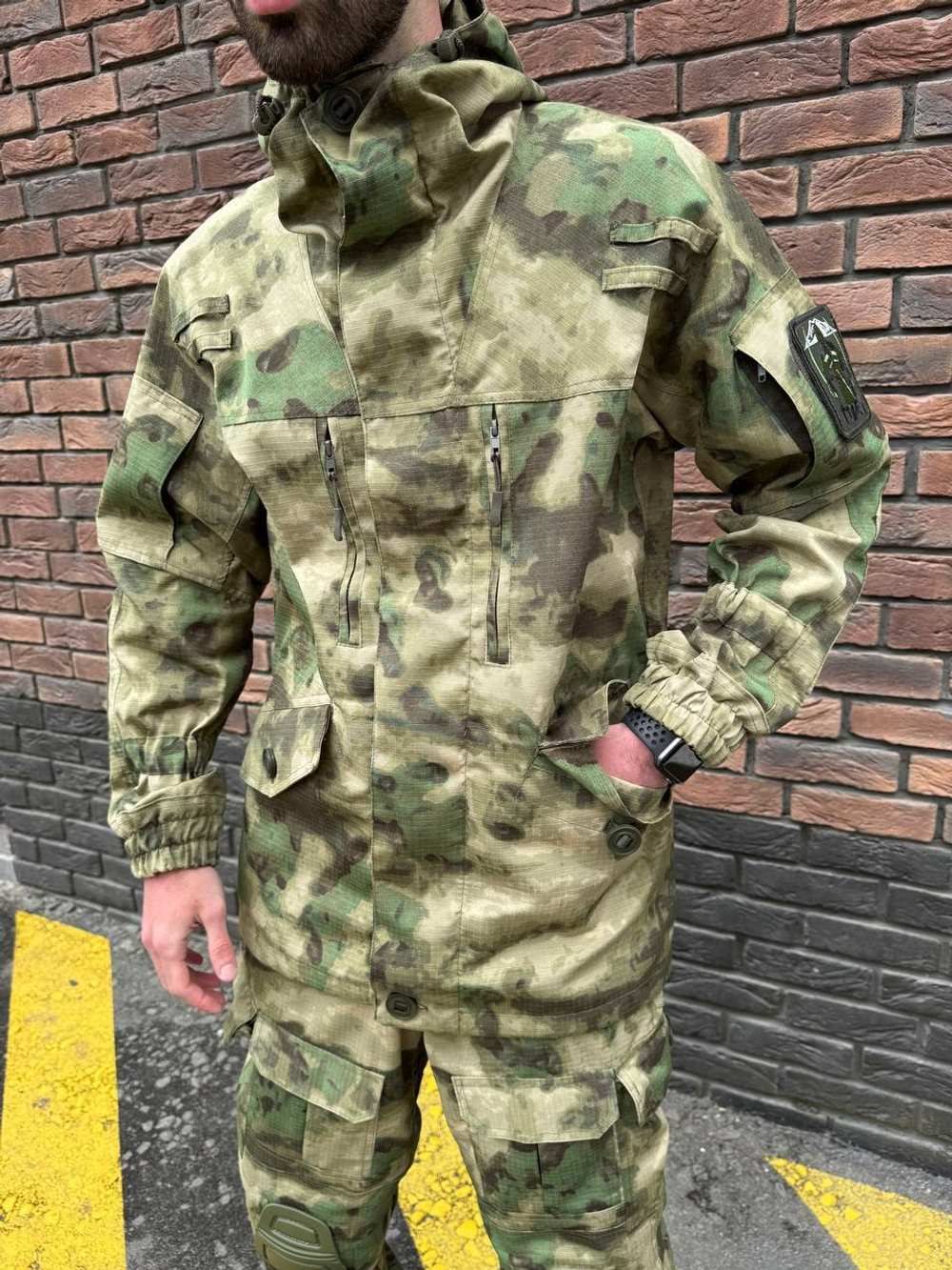 Тактический костюм горка с наколенниками и налокотниками мох лайт
