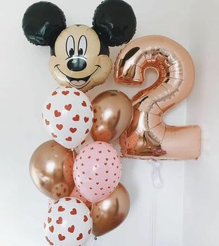 Микки и Минни Маус