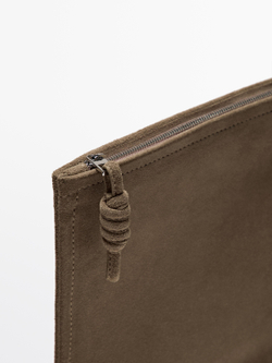 Massimo Dutti Кошелек из замши с узлом, песочный