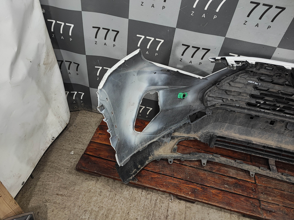 Бампер передний Toyota RAV4 V (XA50) 18-нв Б/У Оригинал 521190R926