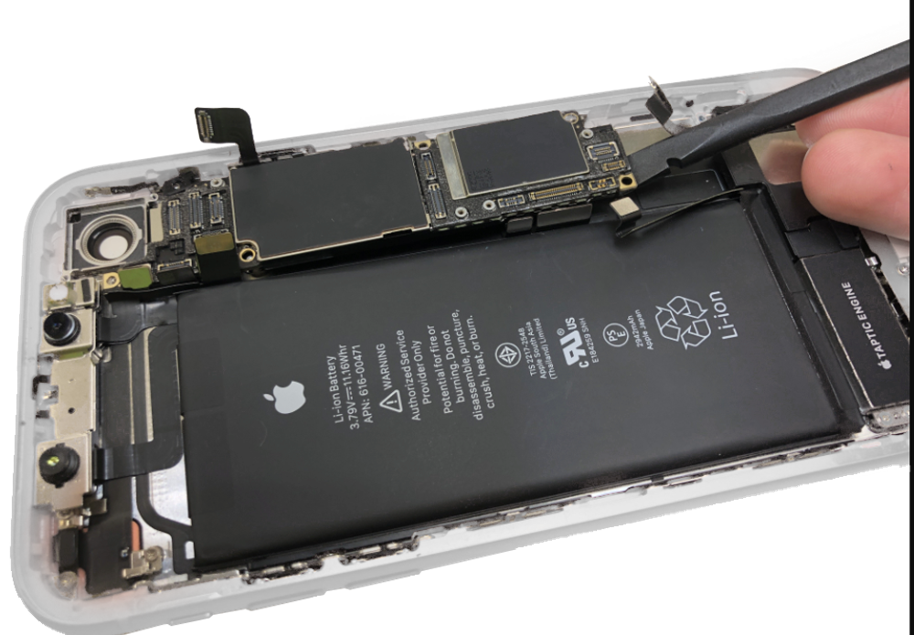 Ремонт материнской платы iPhone XR