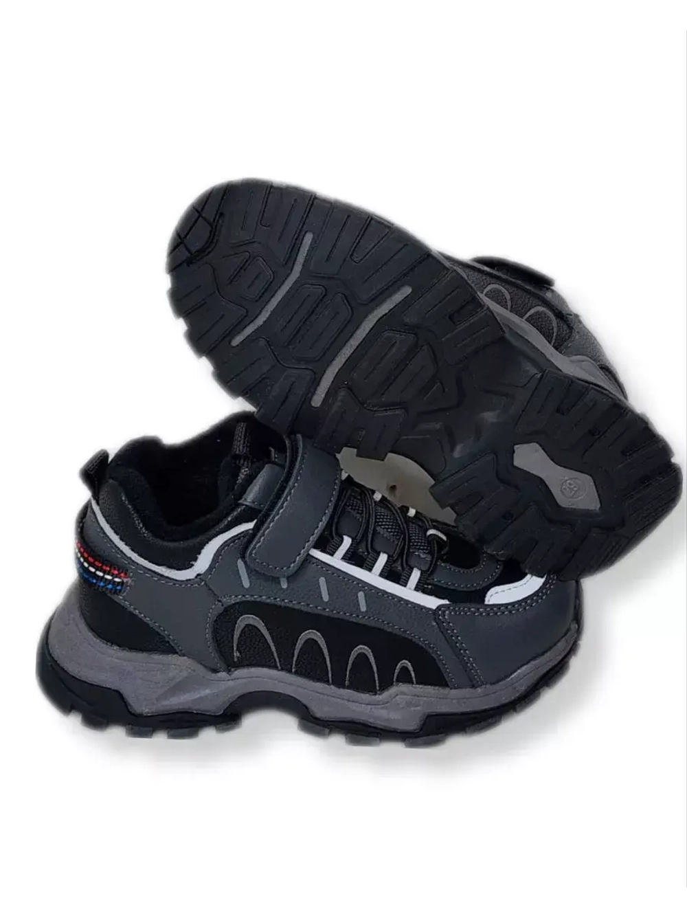 Детские ботинки демисезонные для мальчика.