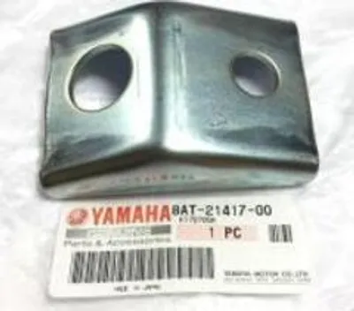 Основание крепления двигателя левое Yamaha 8AT214170000