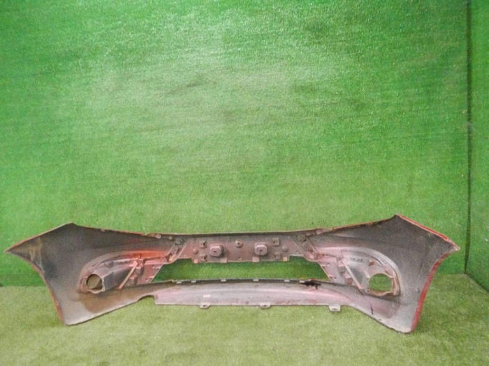 Бампер передний Lada Granta (2018-н.в.)