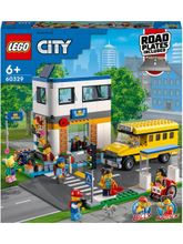 Конструктор LEGO City Community 60329 День в школе