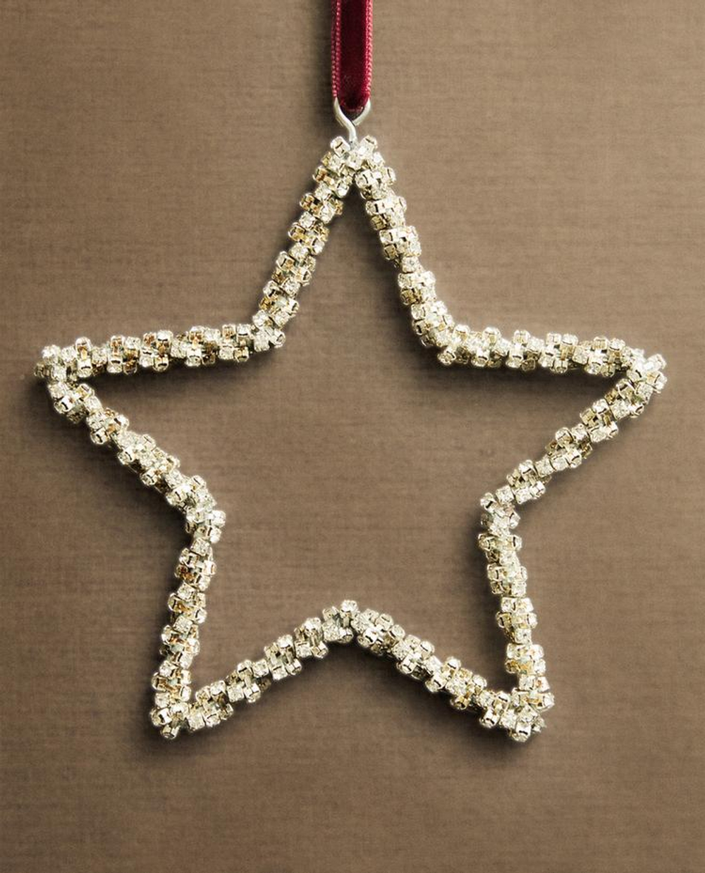 ZARA HOME ЕЛОЧНОЕ УКРАШЕНИЕ «ЗВЕЗДА» С РЕЛЬЕФНЫМ УЗОРОМ, СЕРЕБРЯНЫЙ